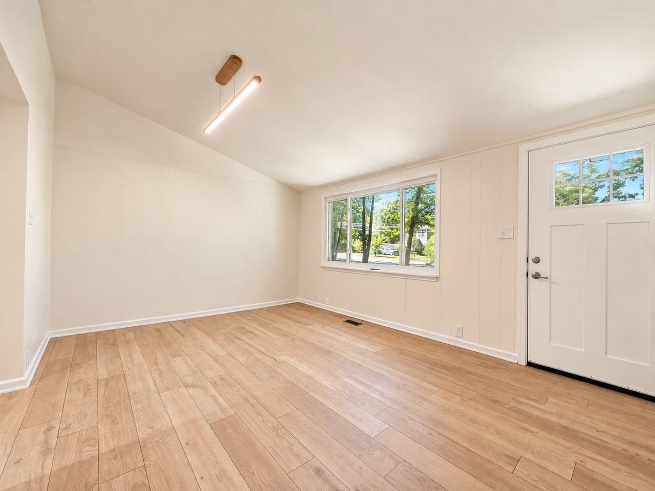 424 Timberlinks Dr - Photo 5 of 19