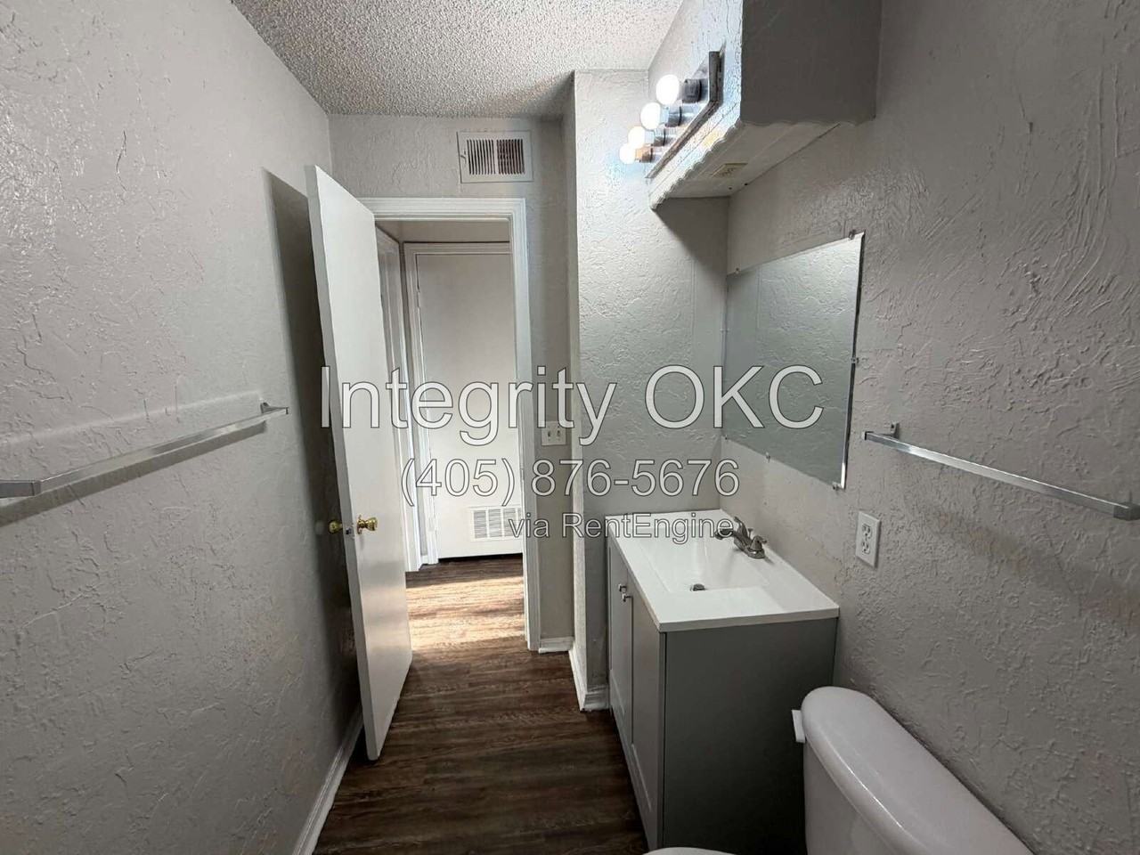 7219 N Macarthur Blvd #14 - Photo 2 of 14