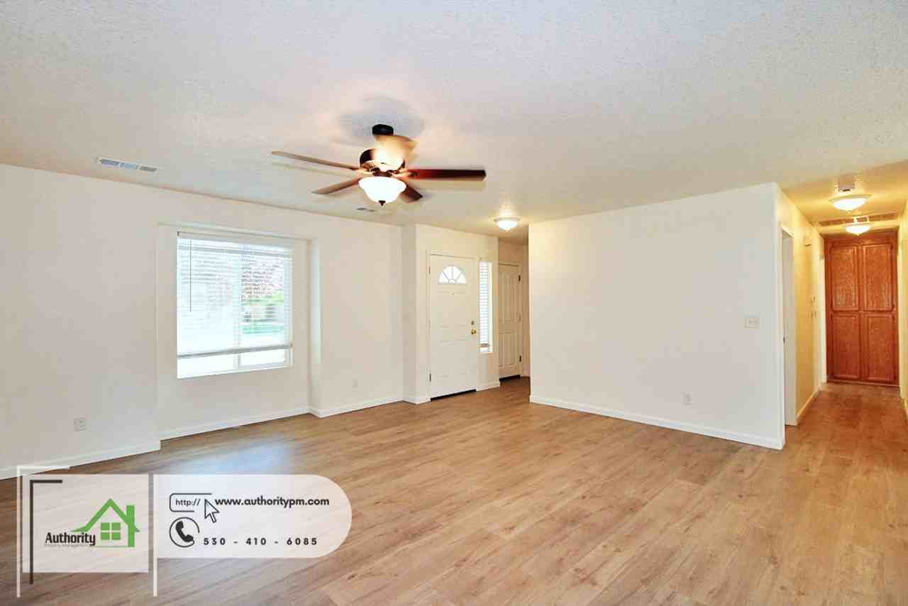 3512 Inkwood Dr - Photo 6 of 25