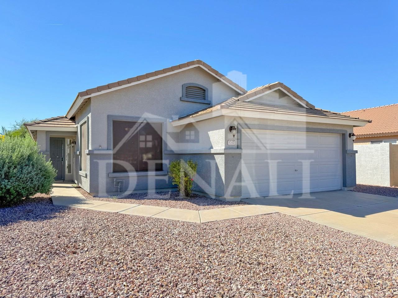 5747 E Gable Cir - Photo 2 of 30