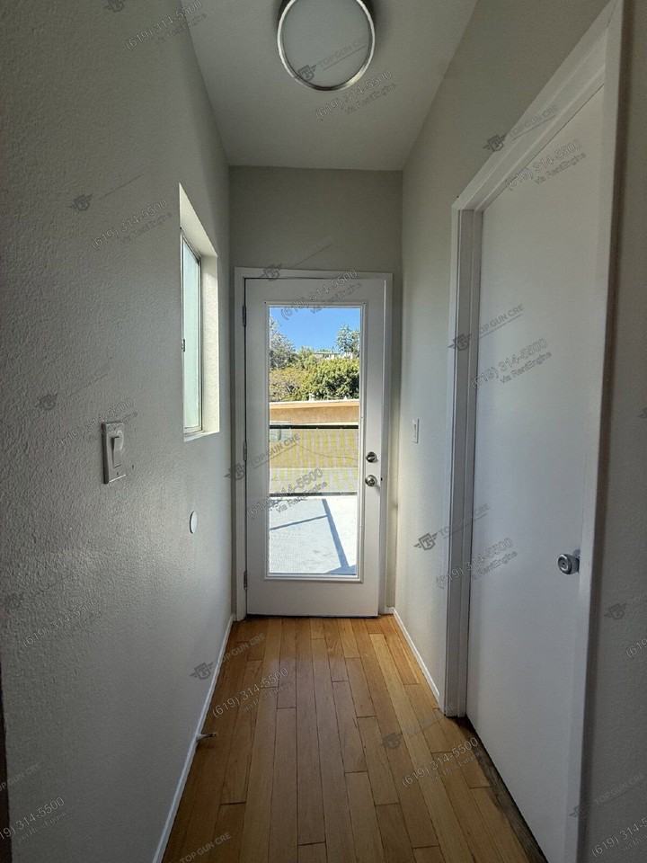 3690 Curlew St - Photo 7 of 18