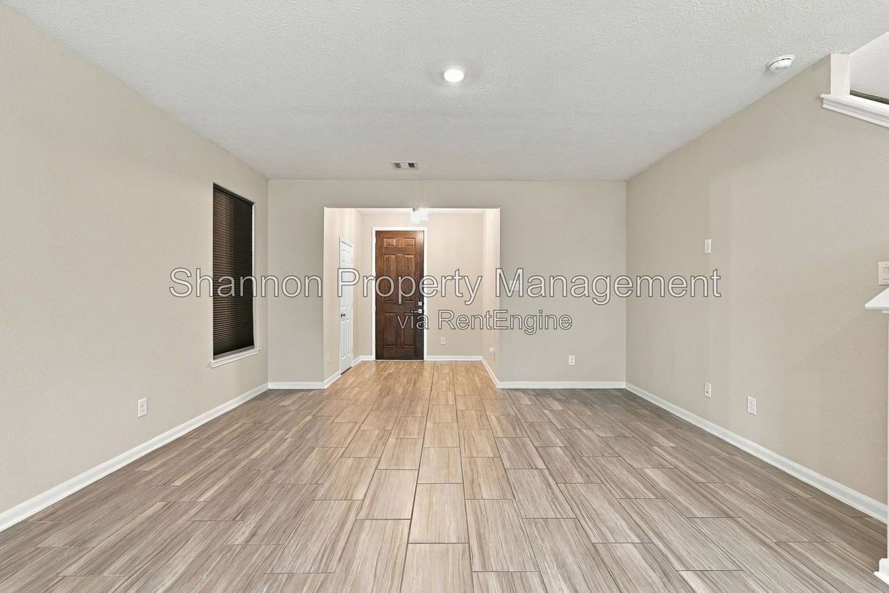 13050 Chestnut Stream Trl - Photo 5 of 33