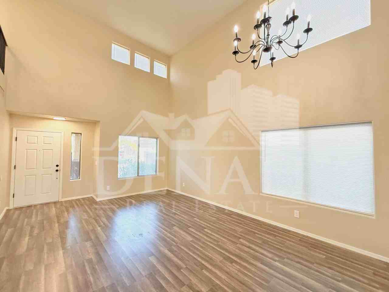 17375 N Carmen Ave - Photo 5 of 34
