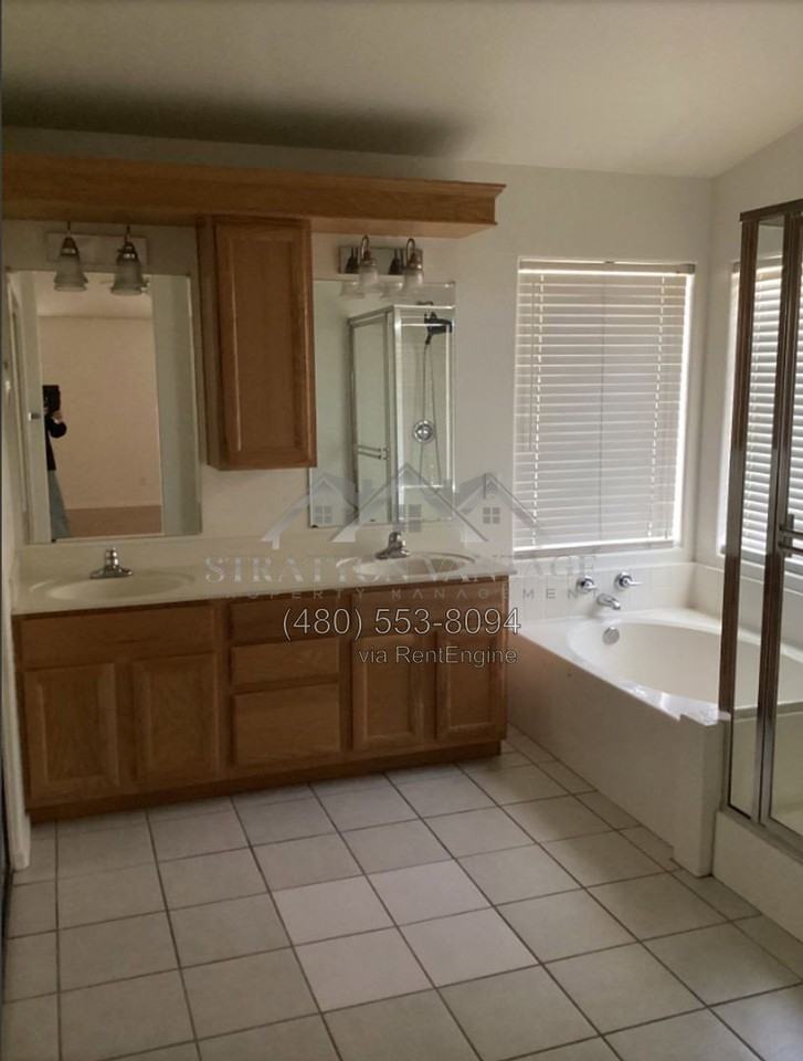 20269 N 68th Dr - Photo 4 of 15