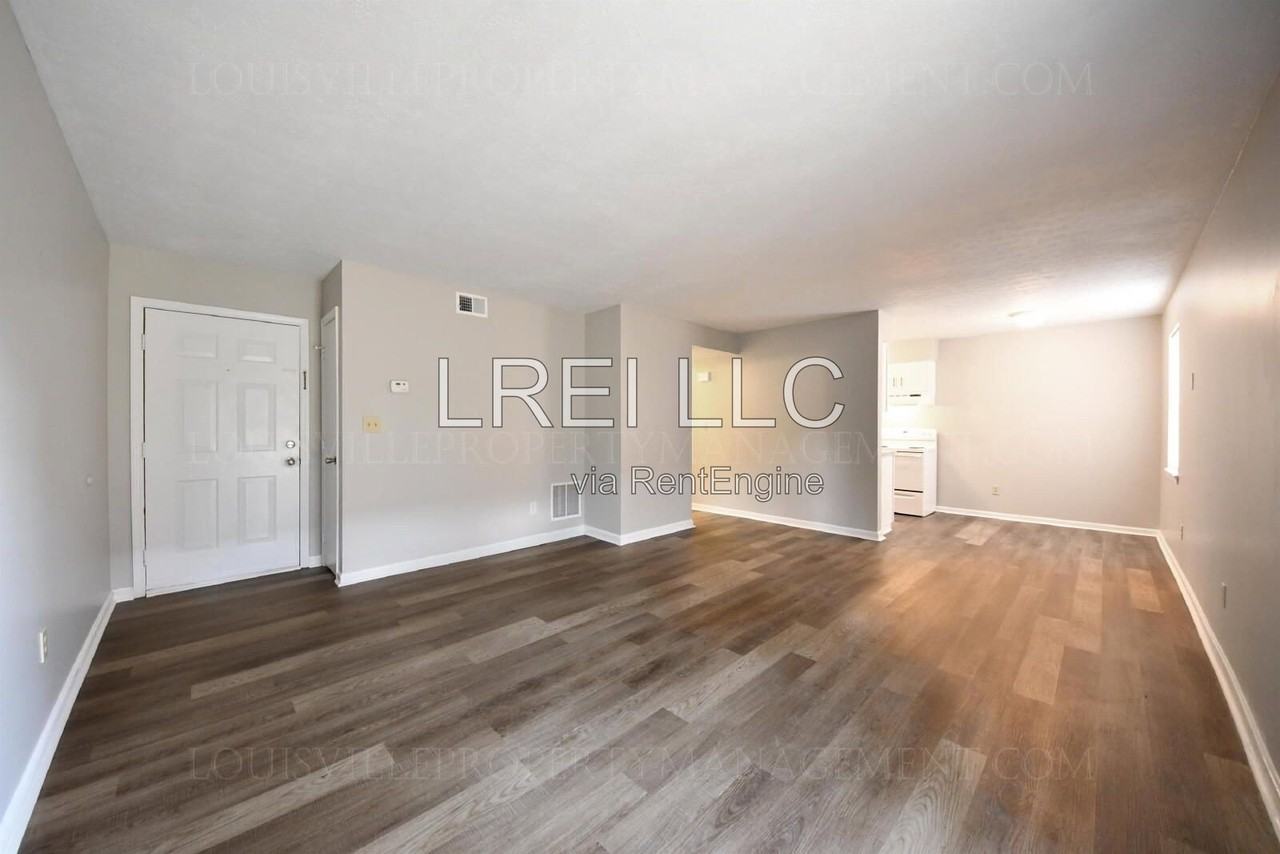 1568 Illinois Rd #4 - Photo 4 of 19