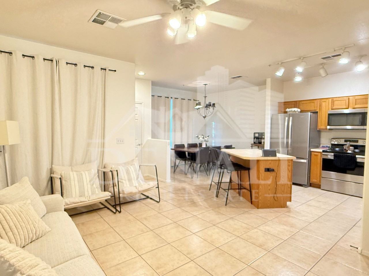 9615 N 13th Ave #104 - Photo 4 of 16