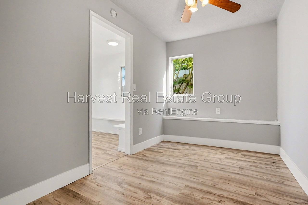 7526 Sterling Dr #2 - Photo 3 of 14