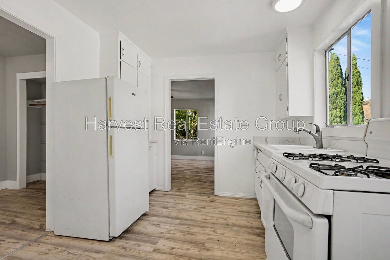 7526 Sterling Dr #2 - Photo 5 of 14