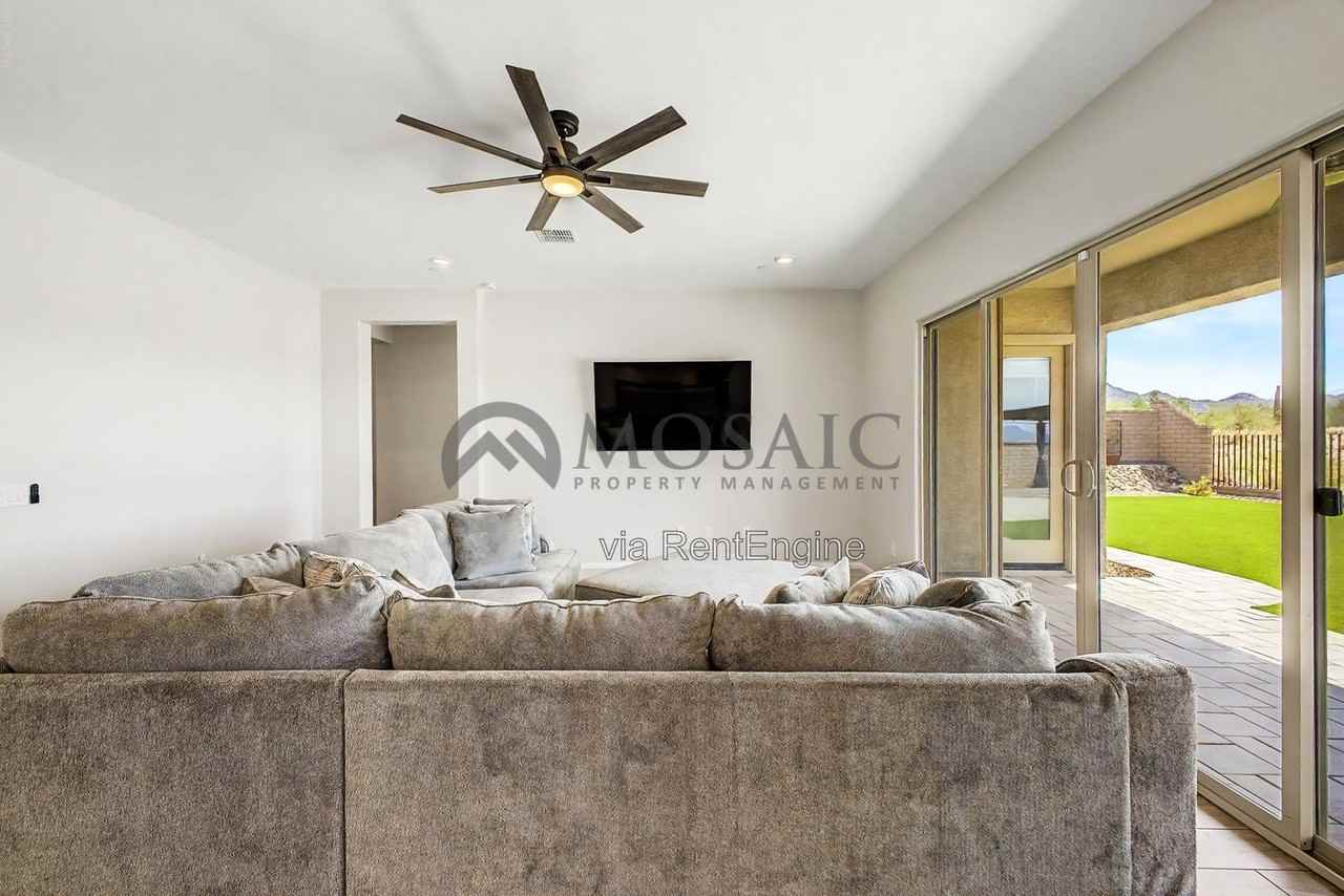 6511 W Antler Bend Pl - Photo 6 of 46