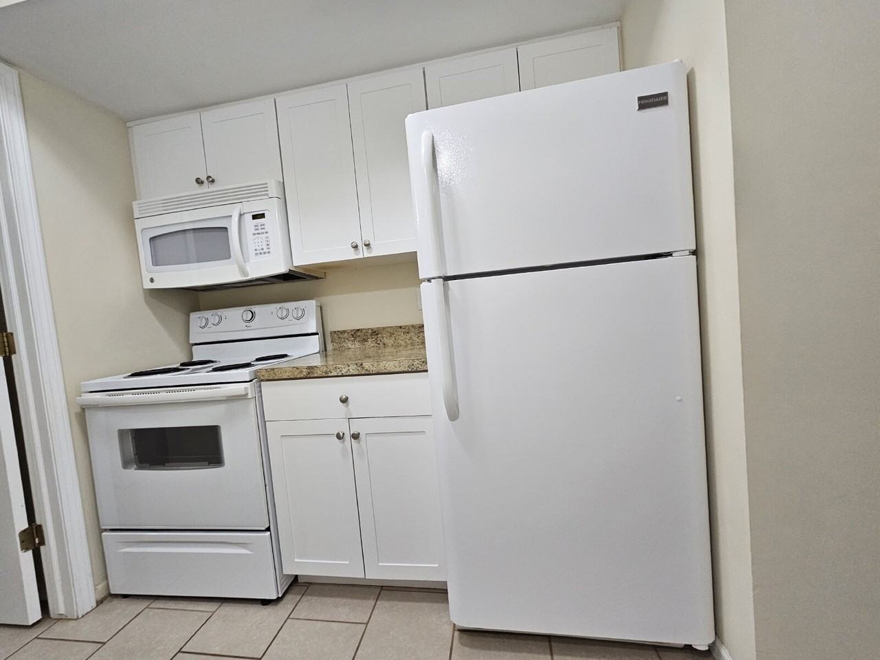 39497 Harrison Bay Ct - Photo 7 of 13