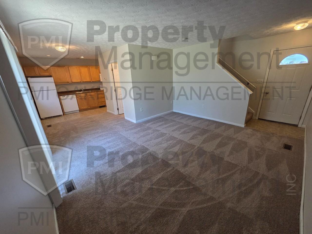 193 Bruns Dr - Photo 4 of 15