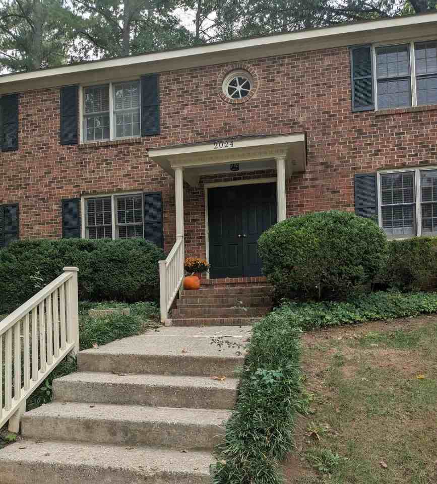 2024 Carroll Dr Apt A - Photo 2 of 8
