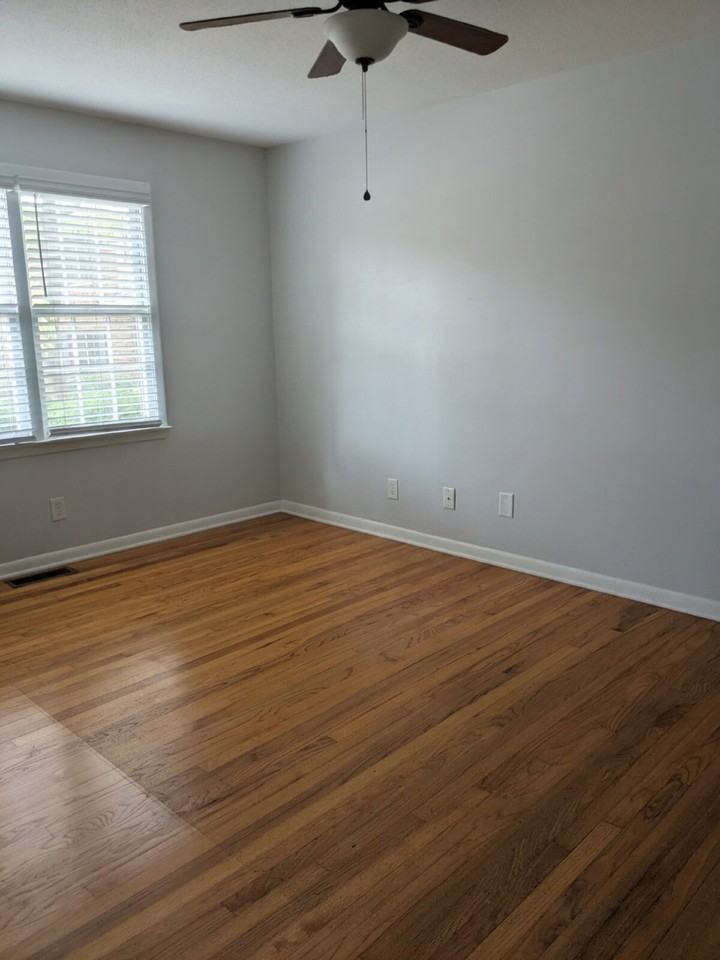 2024 Carroll Dr Apt A - Photo 4 of 8