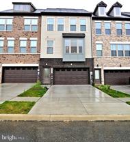 6923 Gladebrook Rd - Photo 1 of 1