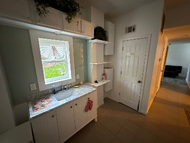 2468 Romain Way - Photo 5 of 10