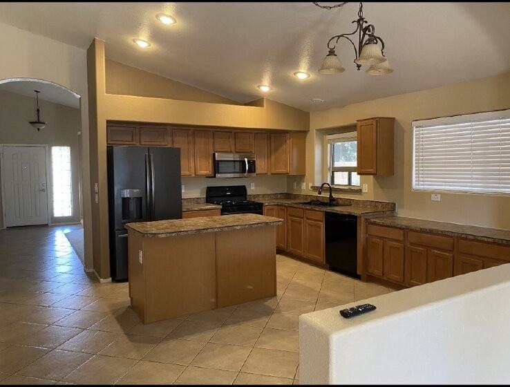 29647 N Balmoral Pl - Photo 3 of 12