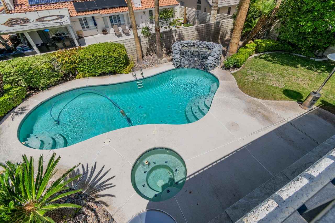 9504 Treasure Beach Ct - Photo 5 of 50