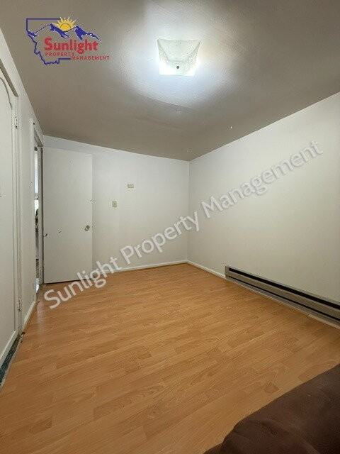 1020 Terry Ave - Photo 7 of 10