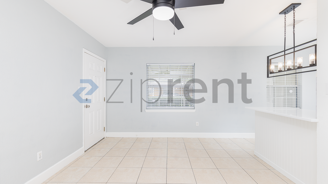 2268 Raeford Rd - Photo 5 of 15