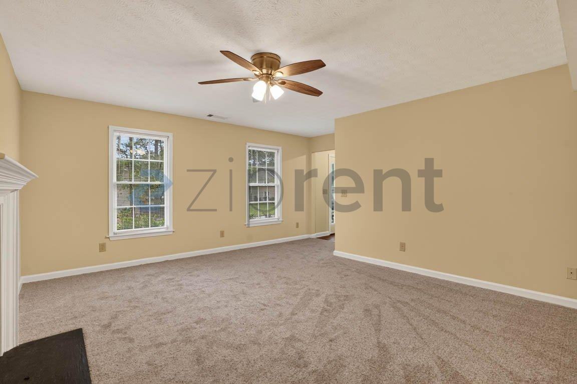 3142 Aberdeen Way - Photo 5 of 36