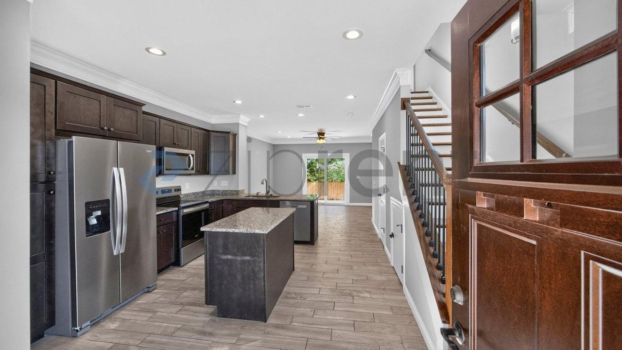 407 Peyton Pl #407 - Photo 6 of 47