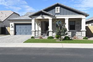featured image of 2324 E Canary Dr