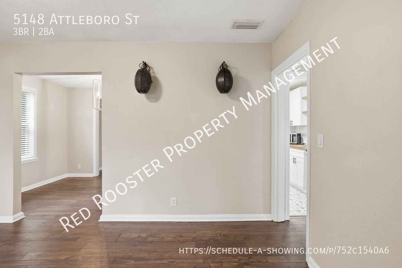 5148 Attleboro St - Photo 6 of 37