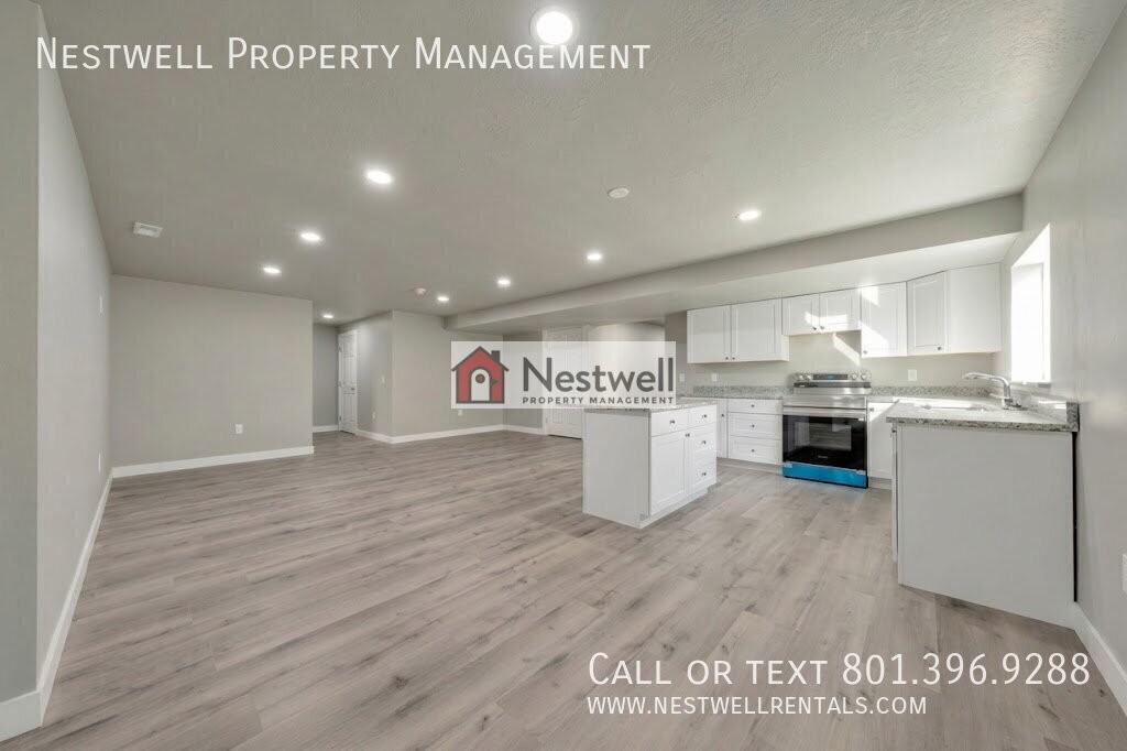 7779 W Conger Rd #B - Photo 2 of 21