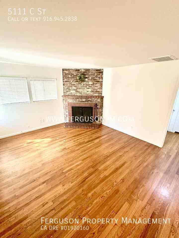 5111 C St - Photo 6 of 22
