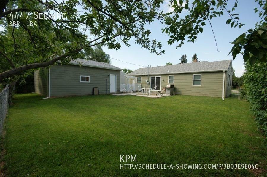 4447 Seeaire St - Photo 2 of 16