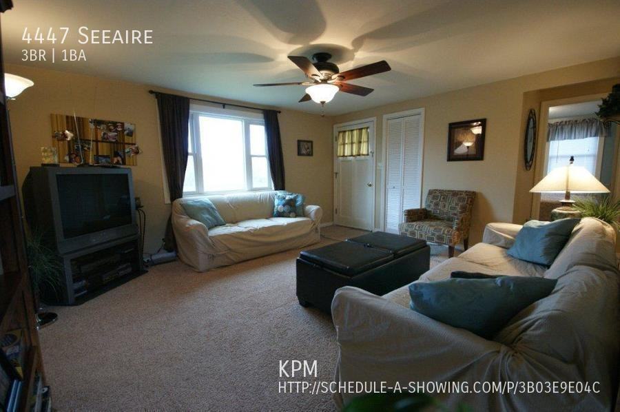 4447 Seeaire St - Photo 6 of 16