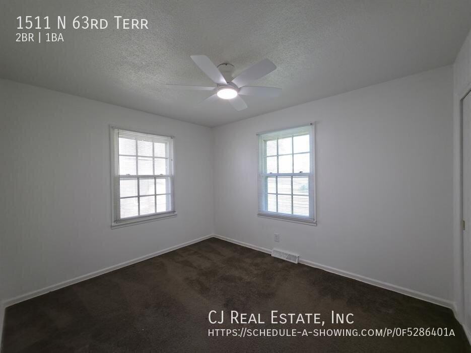 1511 N 63rd Ter - Photo 6 of 11
