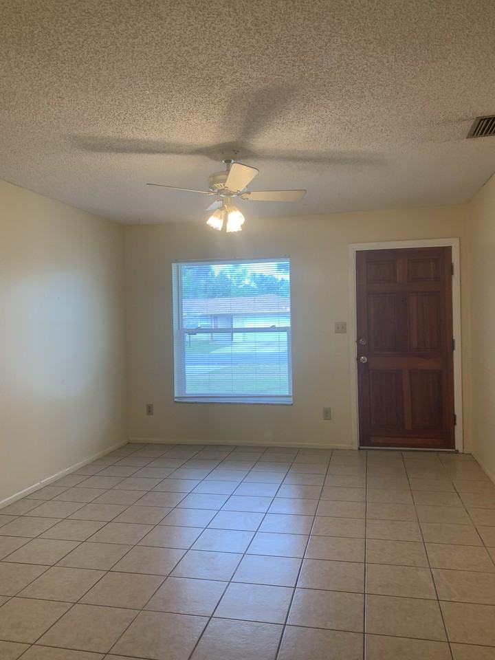 649 Belltower Ave #A - Photo 4 of 10