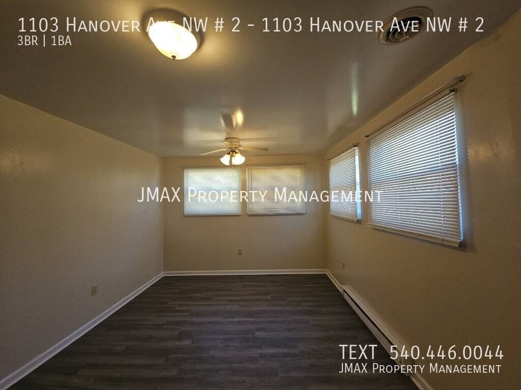 1103 Hanover Ave Nw - Photo 4 of 12
