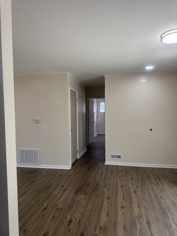 16225 Clifton Park Ave #NA - Photo 4 of 13