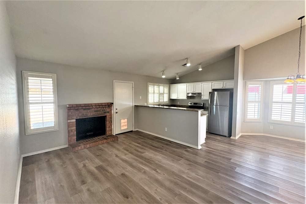 7917 W Dreyfus Dr #NA - Photo 6 of 14