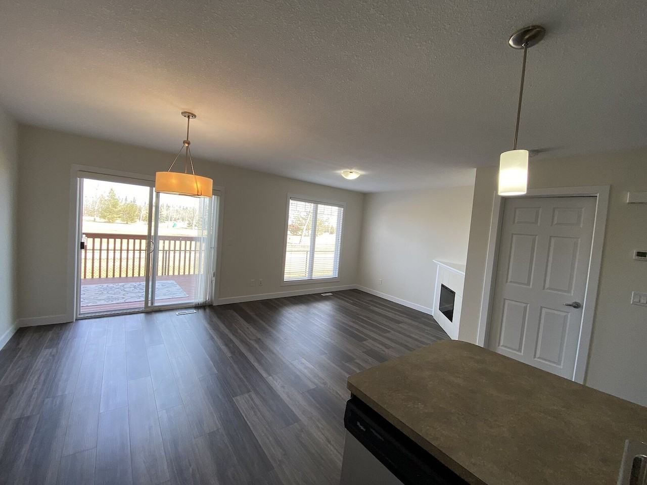 500 - 500 Grove Dr W - Photo 4 of 13