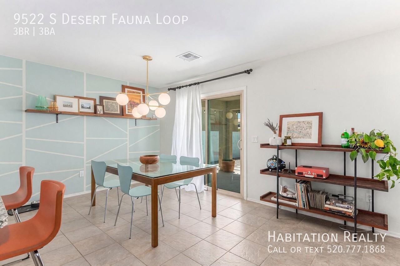 9522 S Desert Fauna Loop - Photo 3 of 15