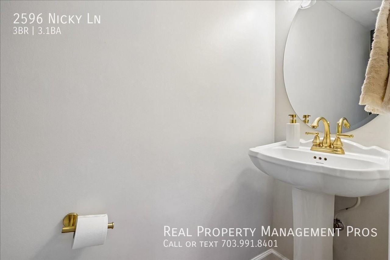 2596 Nicky Ln - Photo 5 of 50