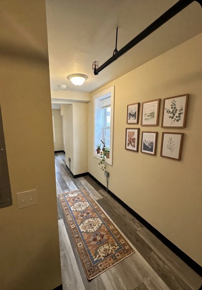22 S Duke St #2D - Photo 5 of 6