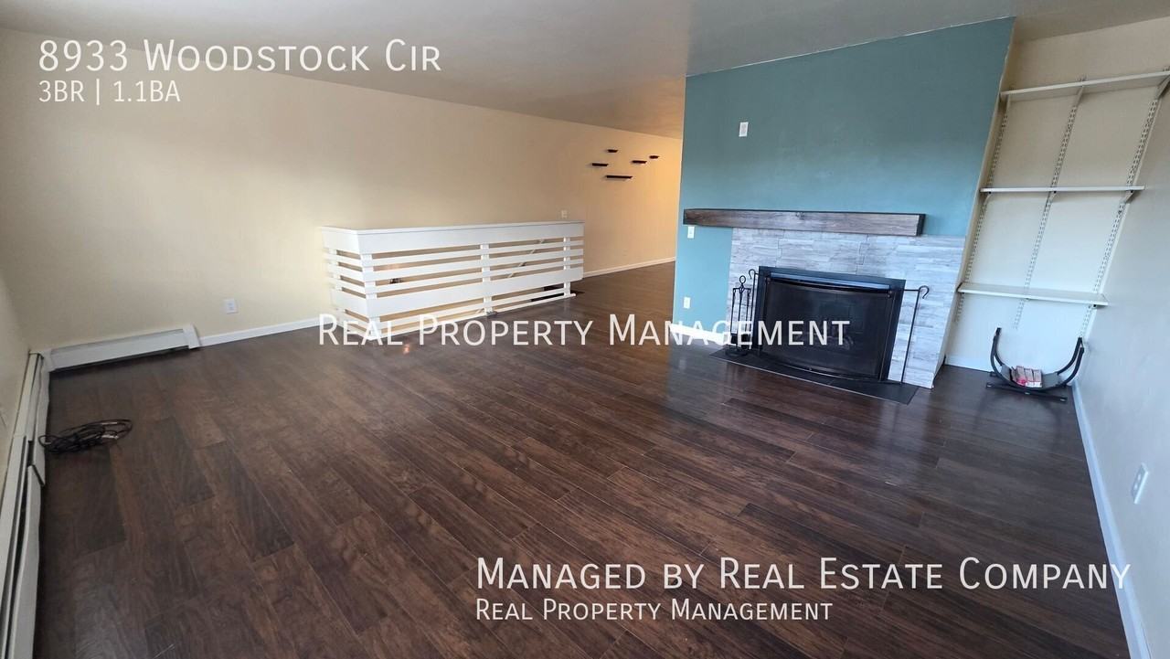 8933 Woodstock Cir - Photo 6 of 24