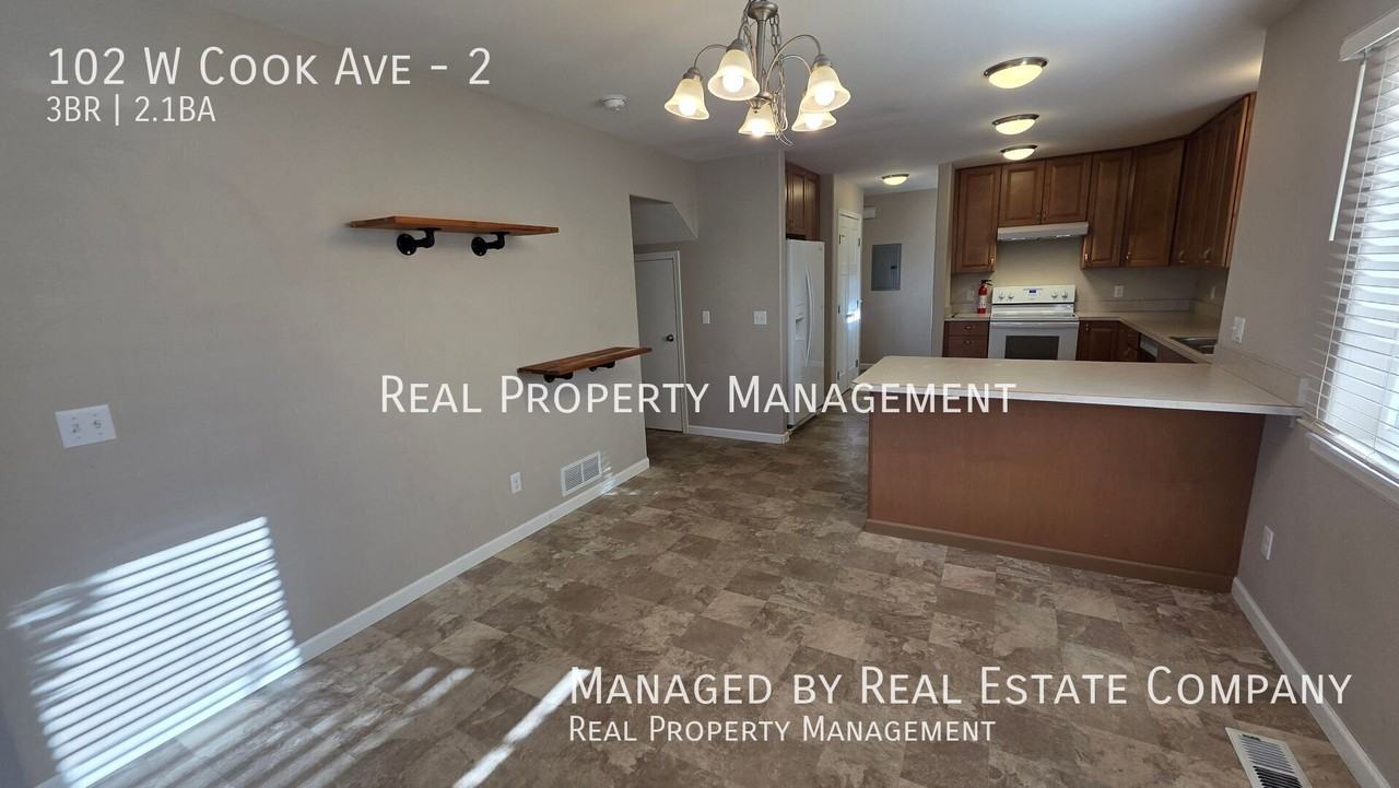 102 W Cook Ave #2 - Photo 3 of 22