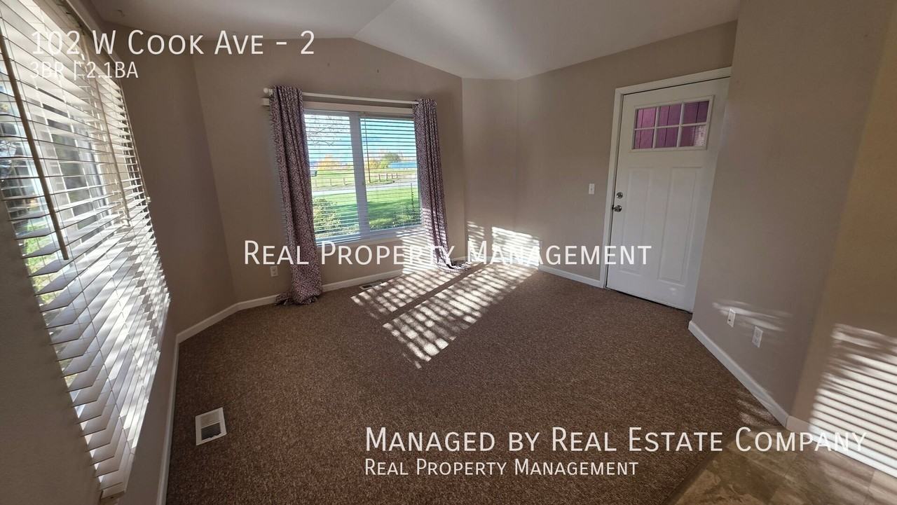 102 W Cook Ave #2 - Photo 5 of 22