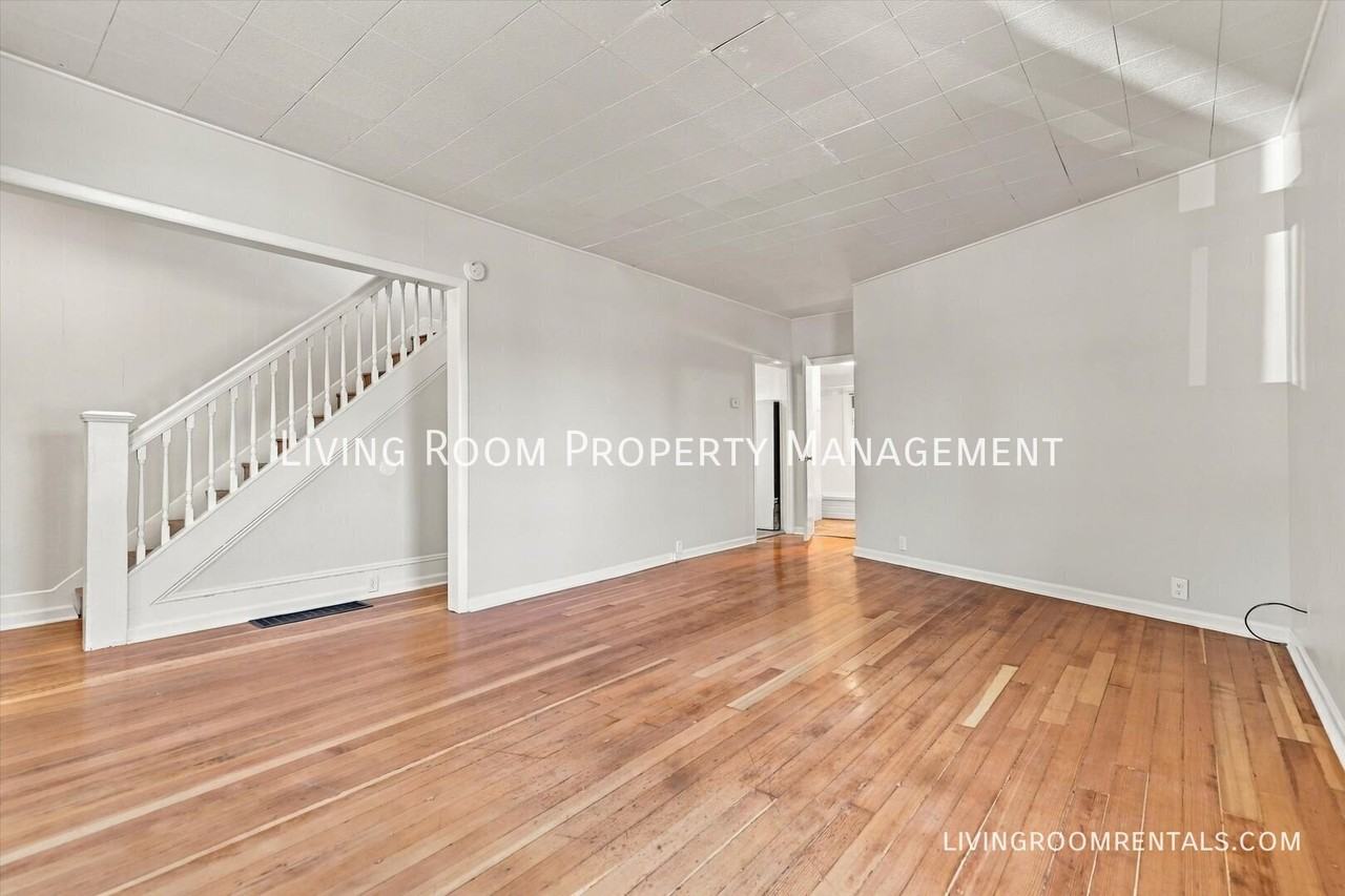 1904 Ne Emerson St - Photo 3 of 16