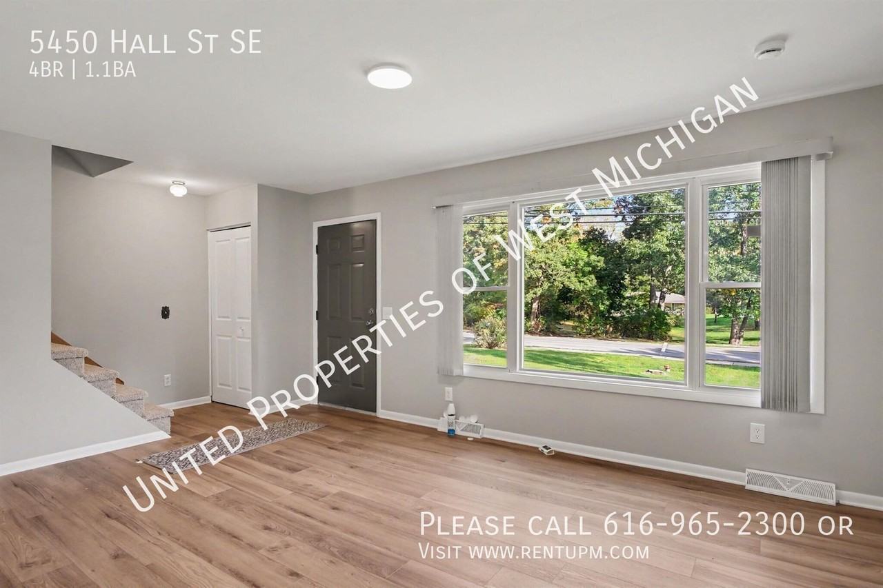 5450 Hall St Se - Photo 2 of 19