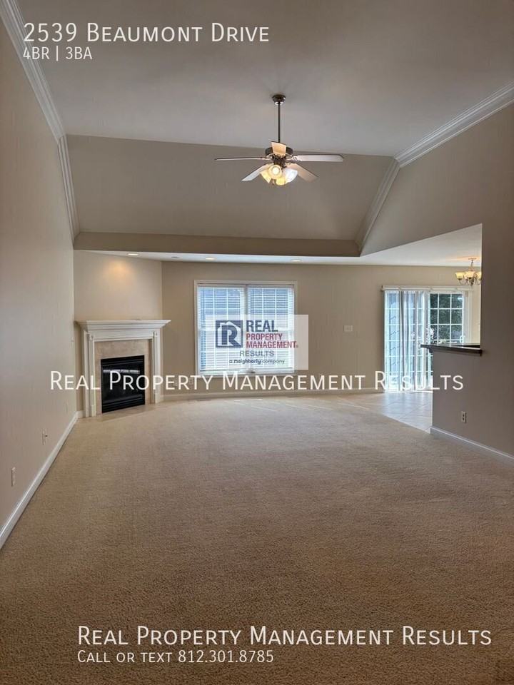 2539 Beaumont Dr - Photo 3 of 25