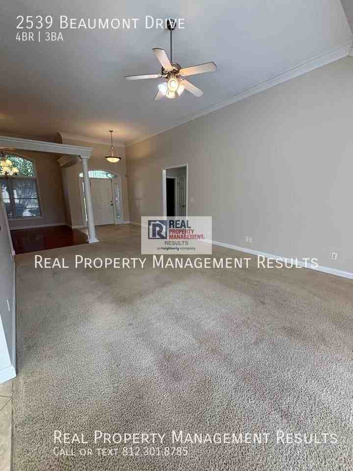 2539 Beaumont Dr - Photo 4 of 25