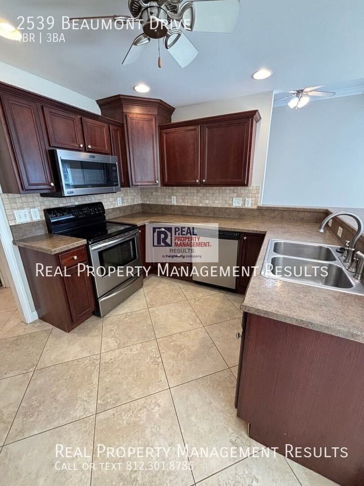 2539 Beaumont Dr - Photo 6 of 25