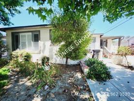 1914 N Greenbrier Rd - Photo 1 of 1