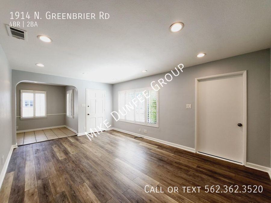 1914 N Greenbrier Rd - Photo 6 of 42
